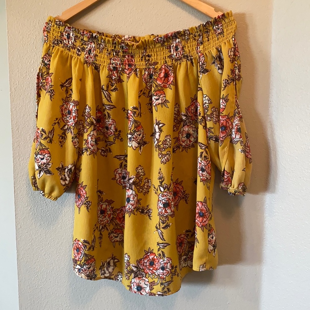 Off the shoulder summer top!
